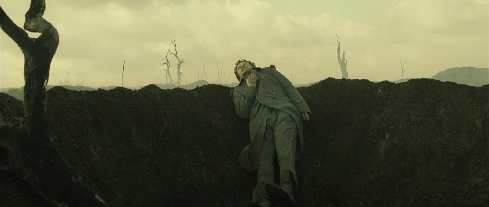 A Very Long Engagement screenshot 5