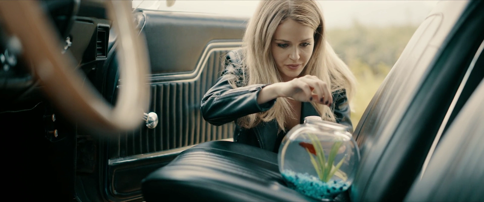 V for Vengeance screenshot 1