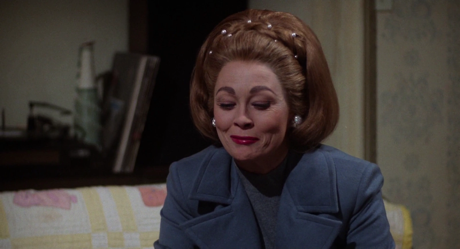 Mommie Dearest screenshot 5