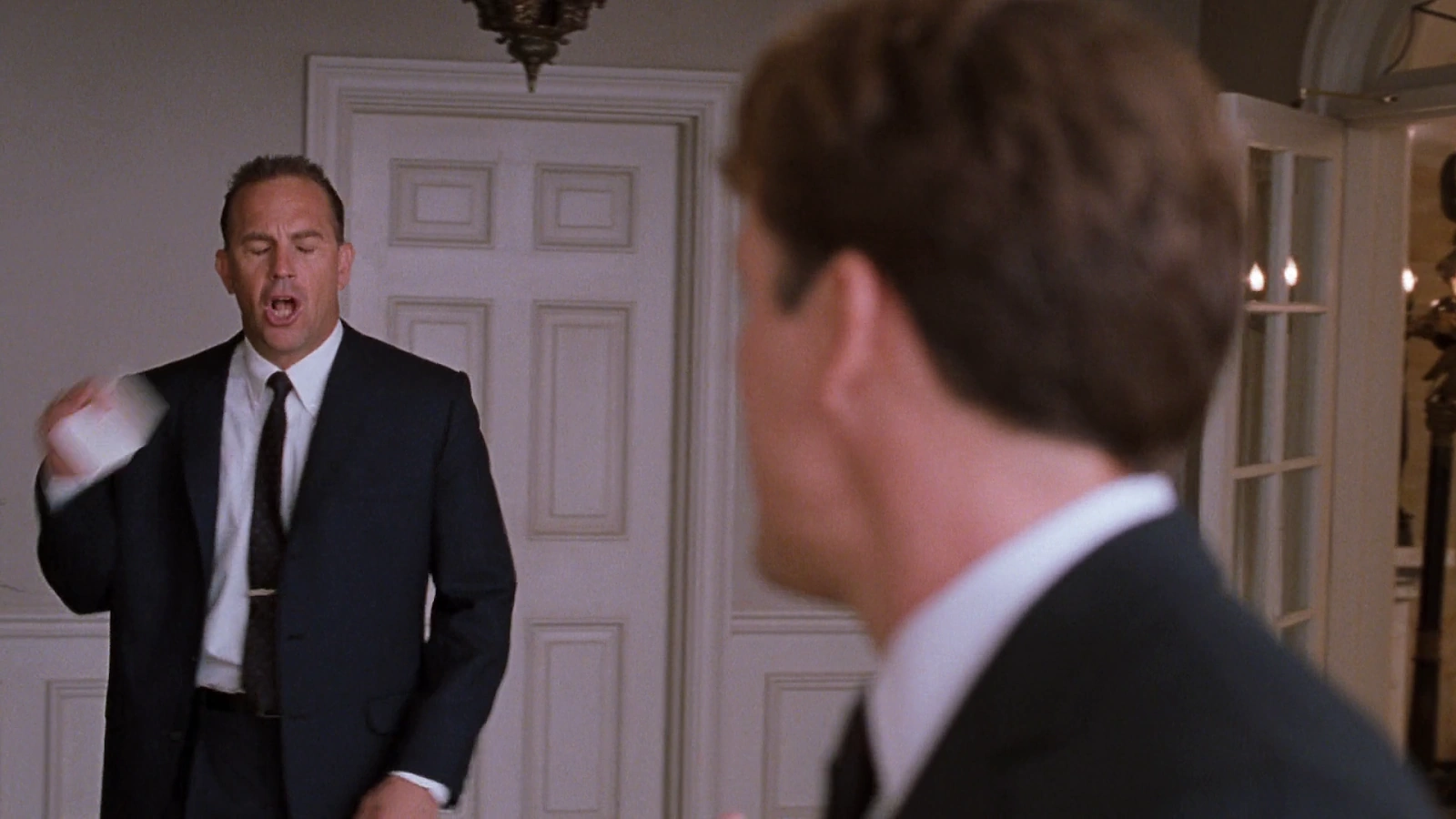Thirteen Days screenshot 4