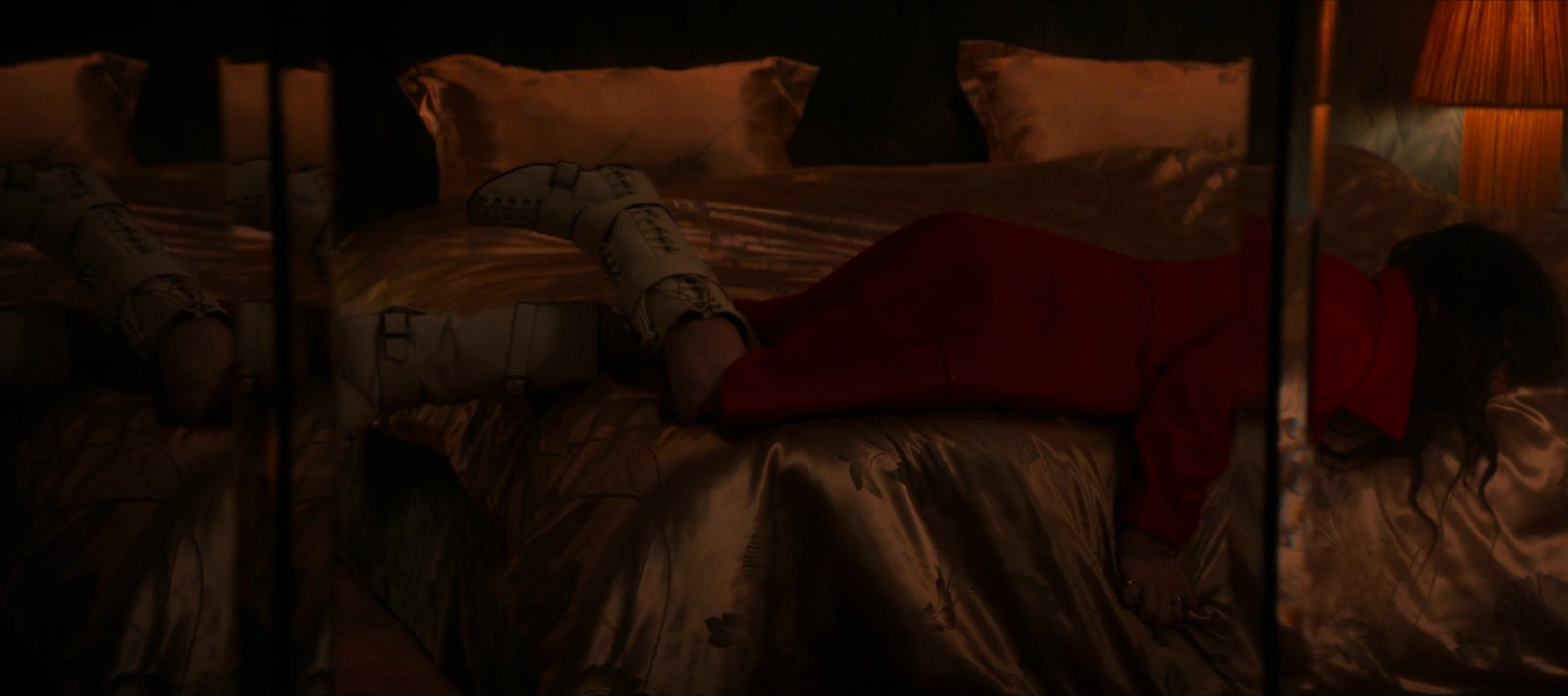 Her Private Hell screenshot 4