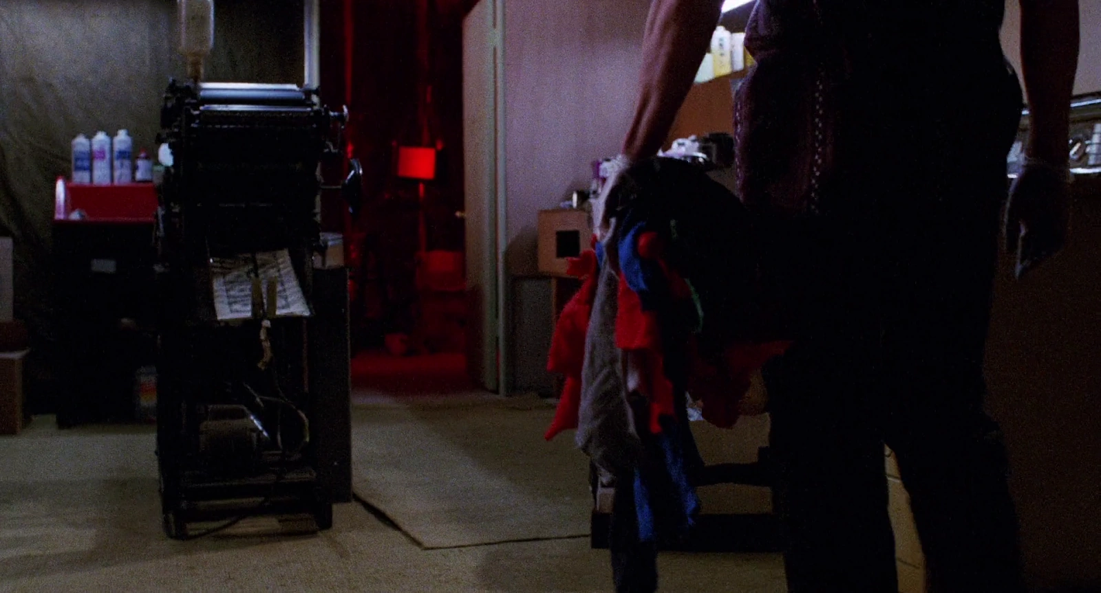 To Live and Die in L.A. screenshot 1