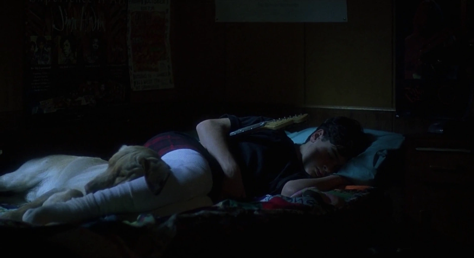 Far from Home: The Adventures of Yellow Dog screenshot 4