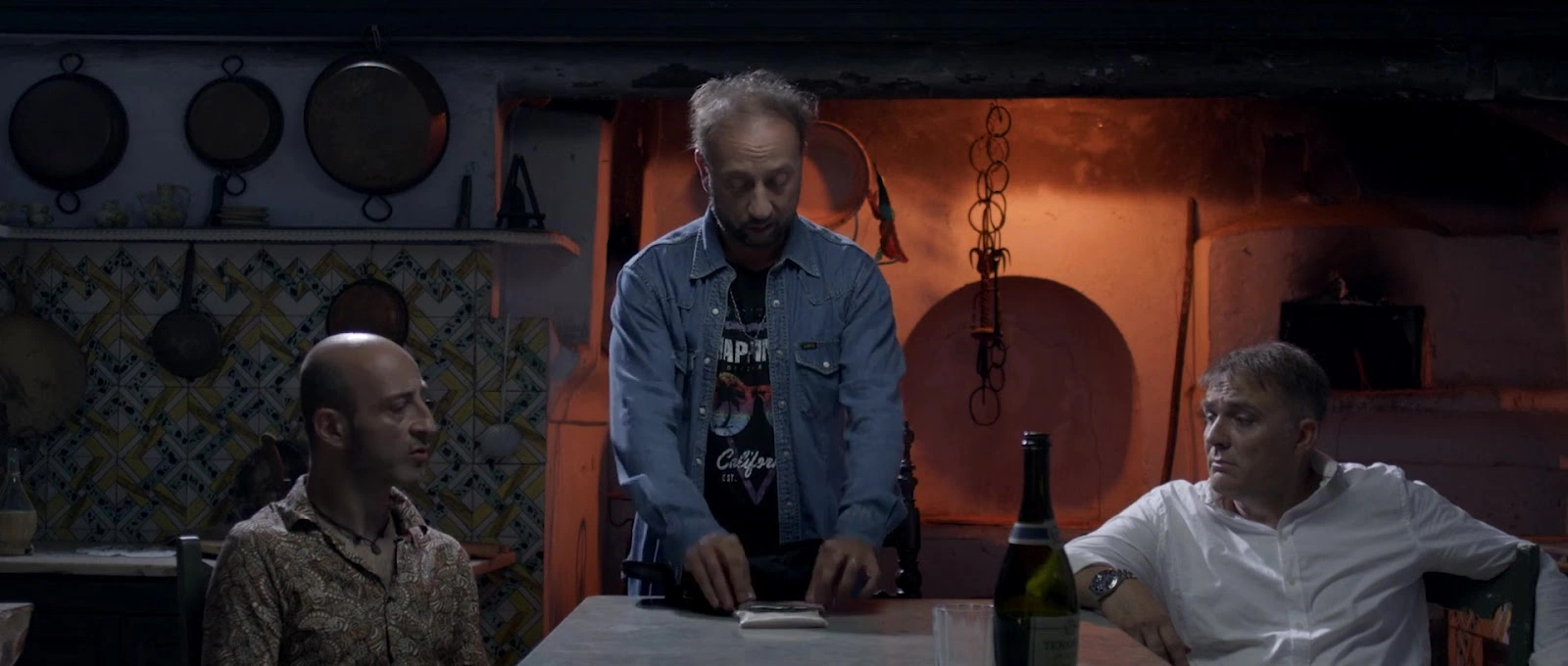 Three Man And A Ghost screenshot 2