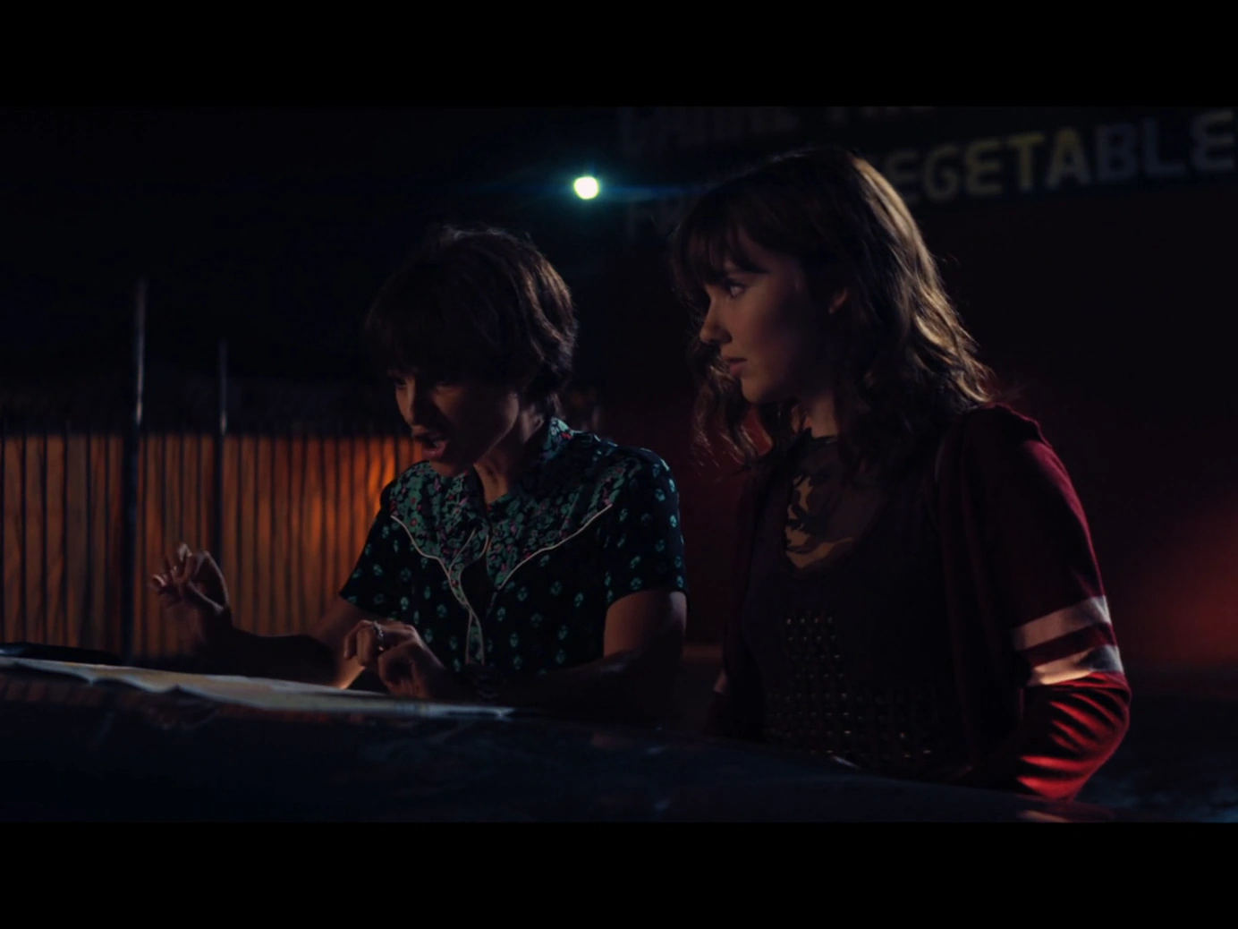 Lucy in the Sky screenshot 3