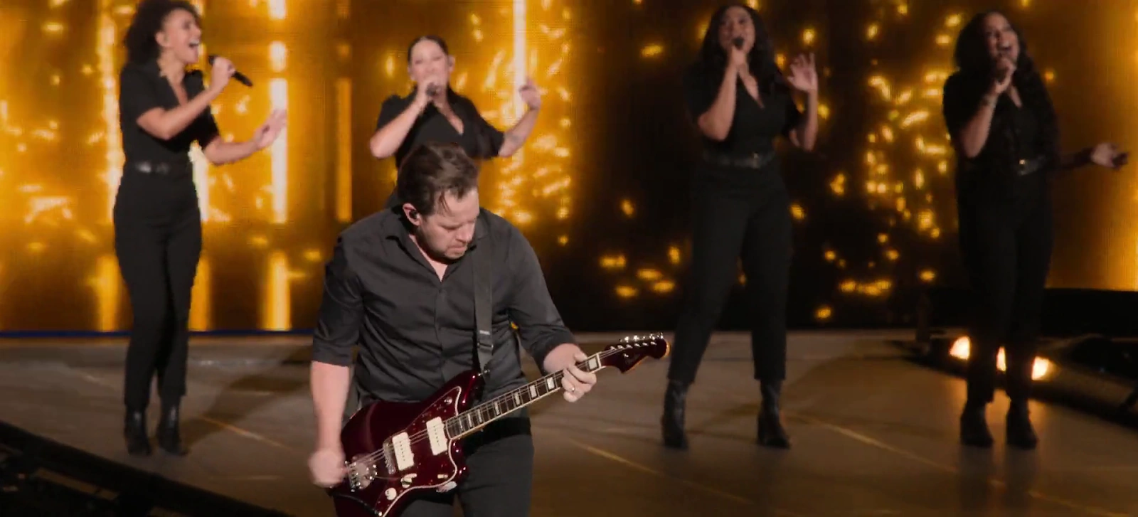 Taylor Swift | The Eras Tour | The Final Show screenshot 4