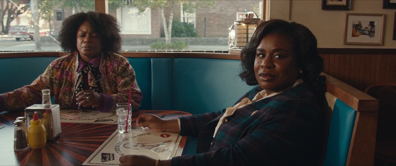 The Supremes at Earl's All-You-Can-Eat screenshot 4