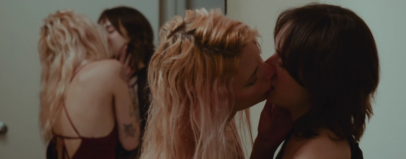 Love Kills screenshot 1