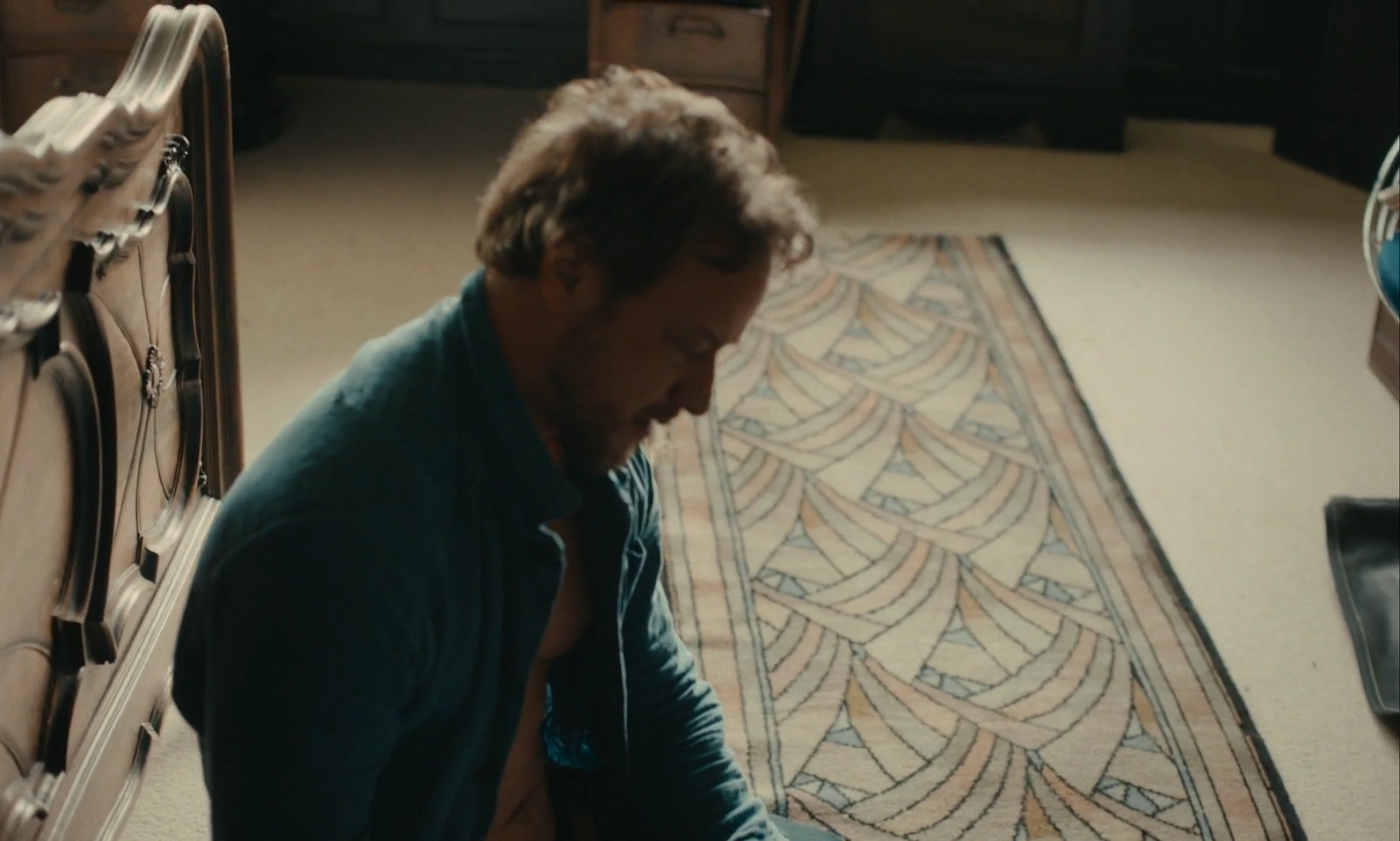 Pose screenshot 2