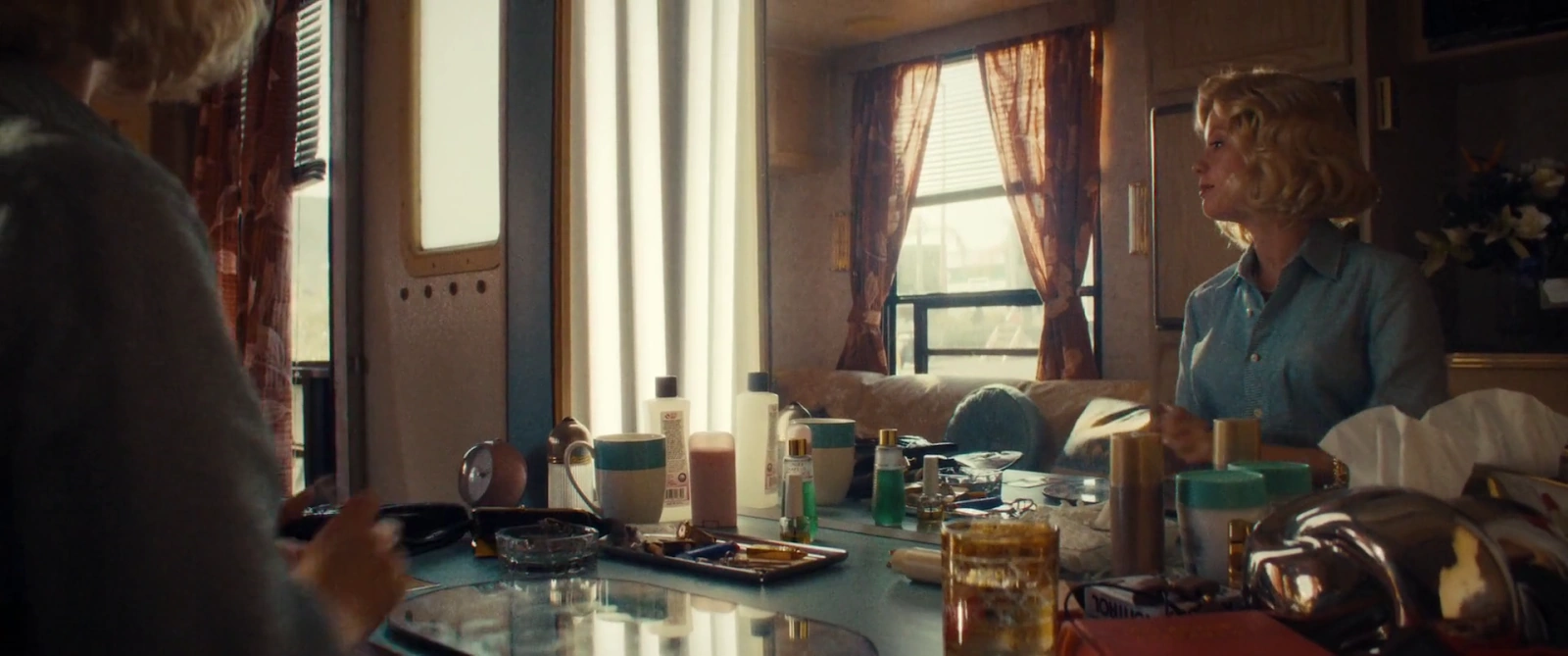 MaXXXine screenshot 5