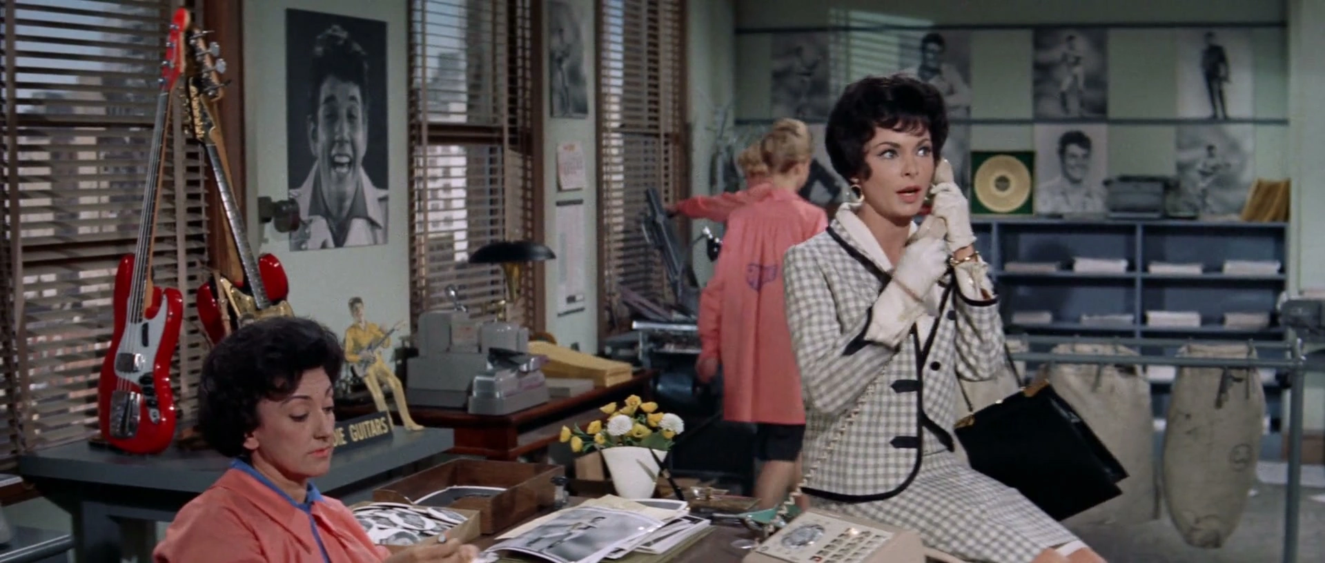Bye Bye Birdie screenshot 4