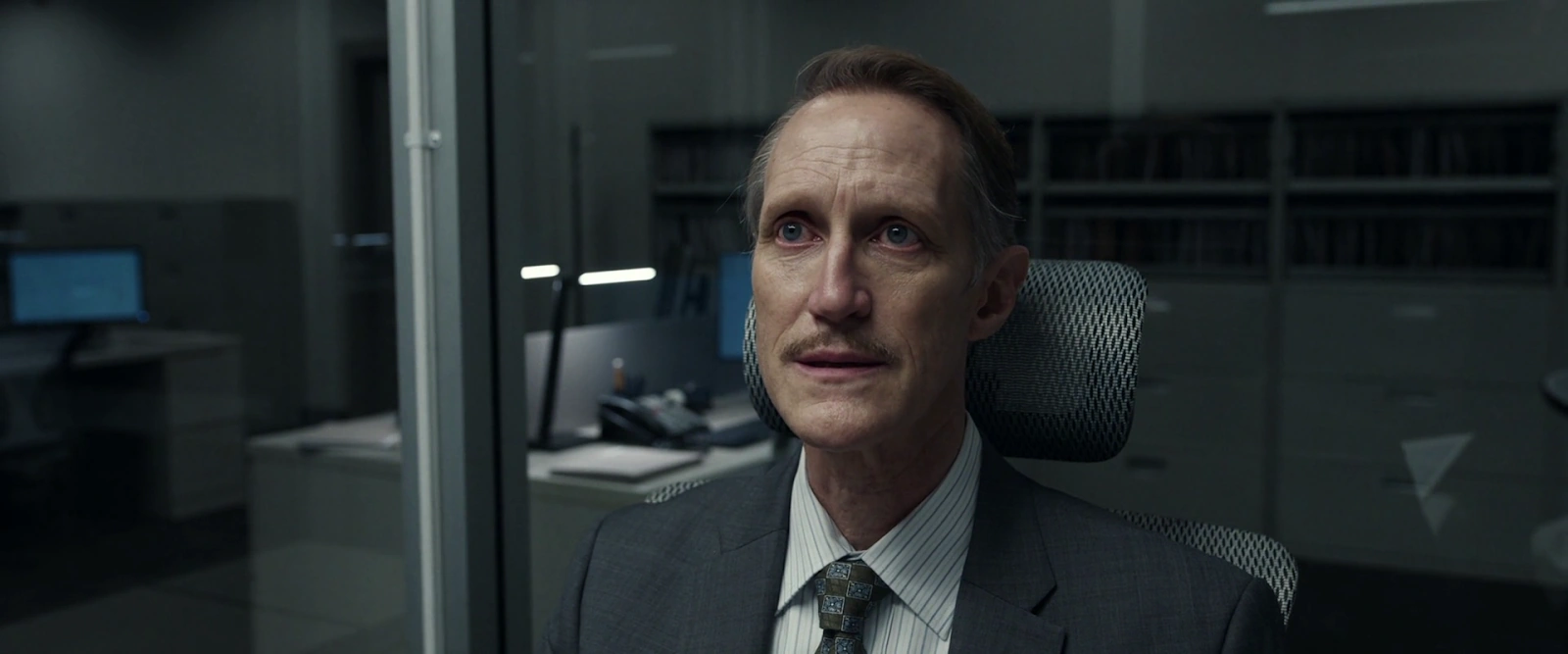 Corner Office screenshot 4