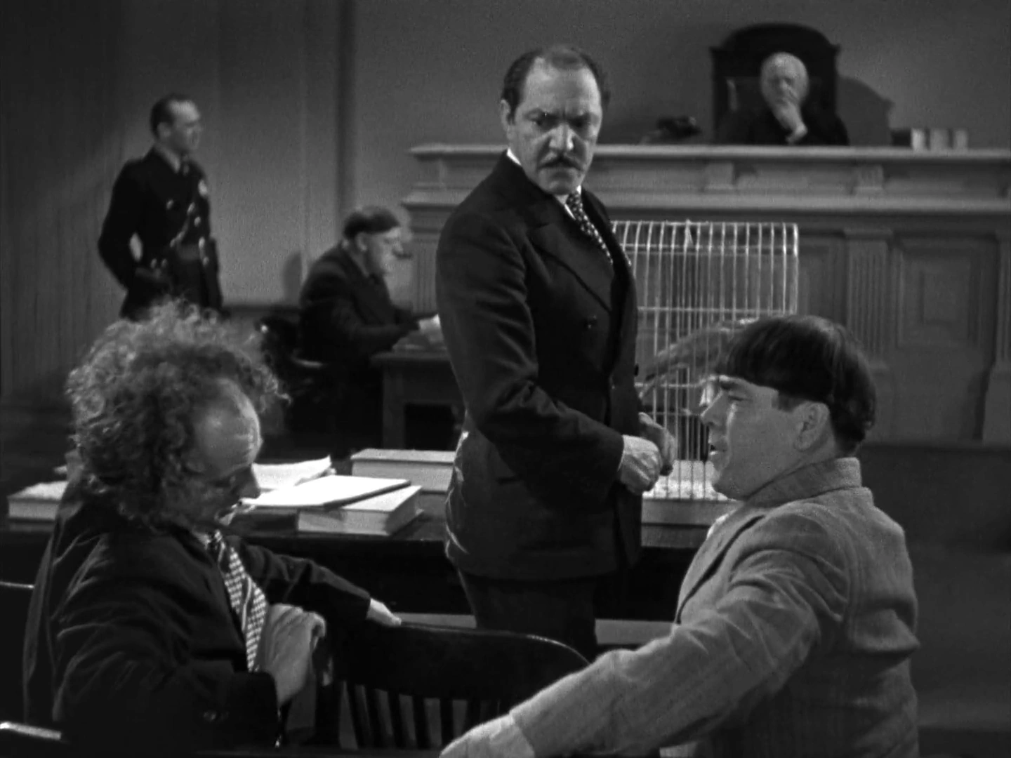 Disorder in the Court screenshot 5
