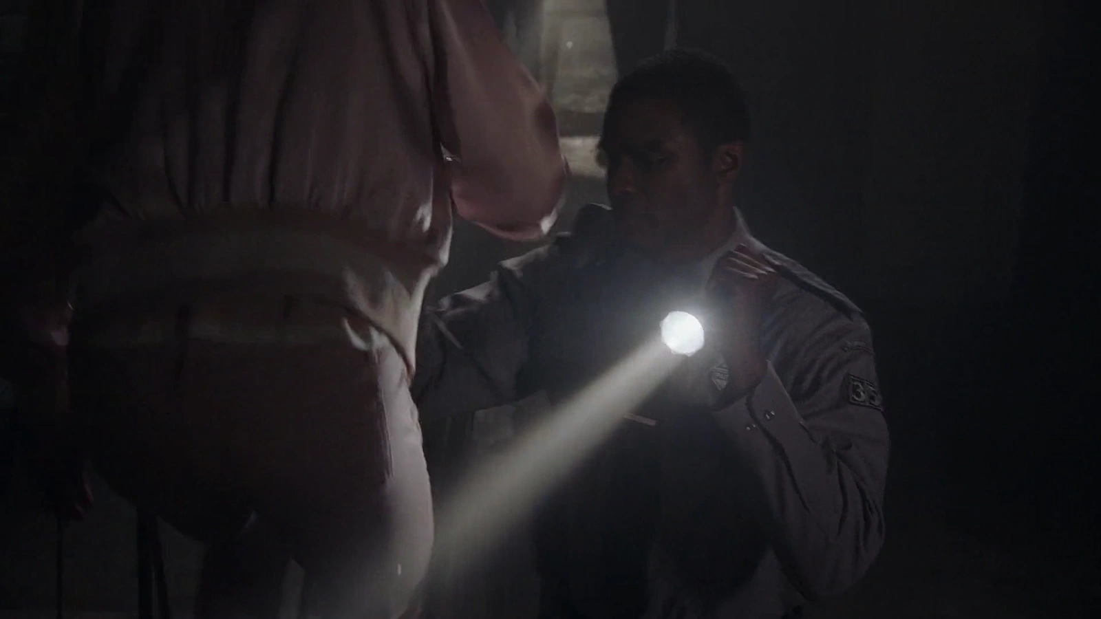 Z-O-M-B-I-E-S screenshot 5