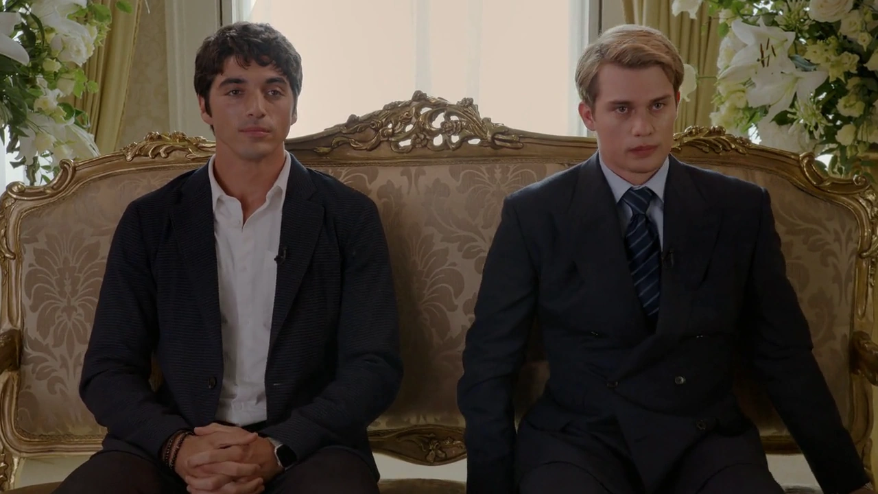Red, White & Royal Blue screenshot 2