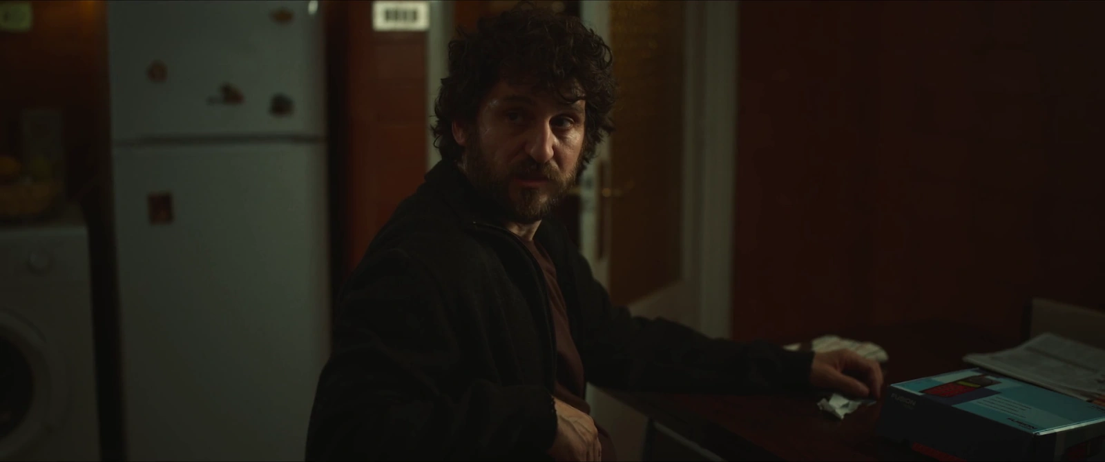 She Walks in Darkness screenshot 4