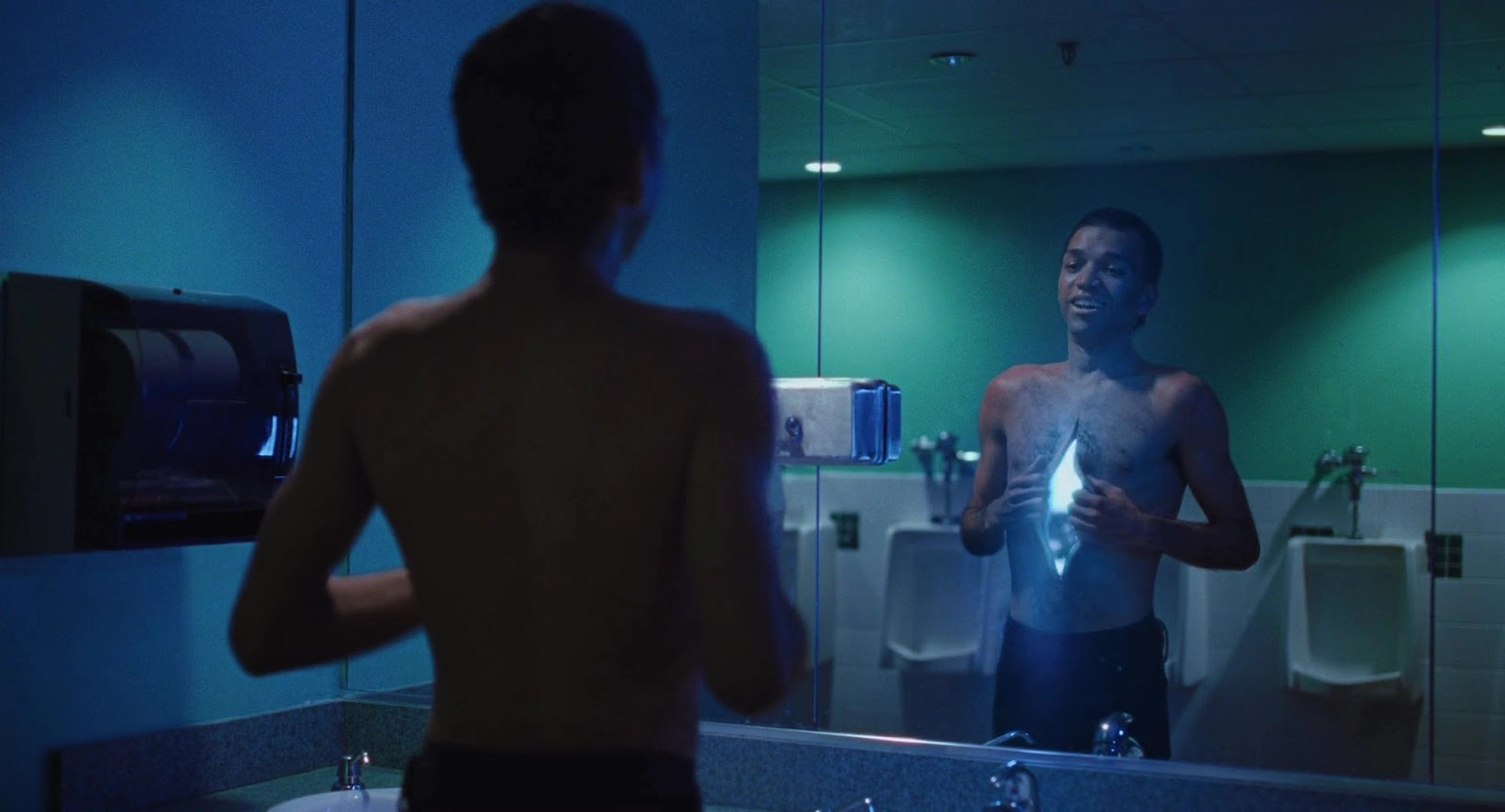 I Saw the TV Glow screenshot 5
