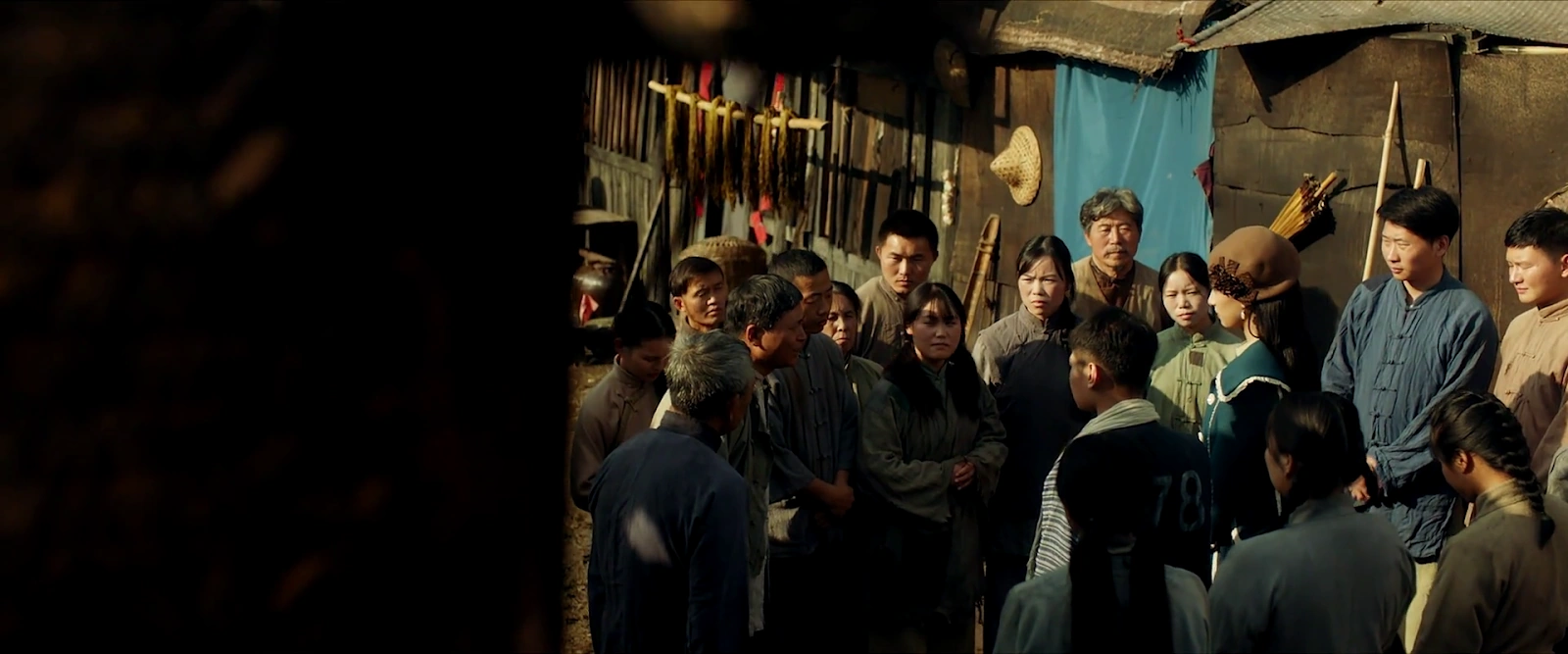 Young Heroes Of Chaotic Times screenshot 1