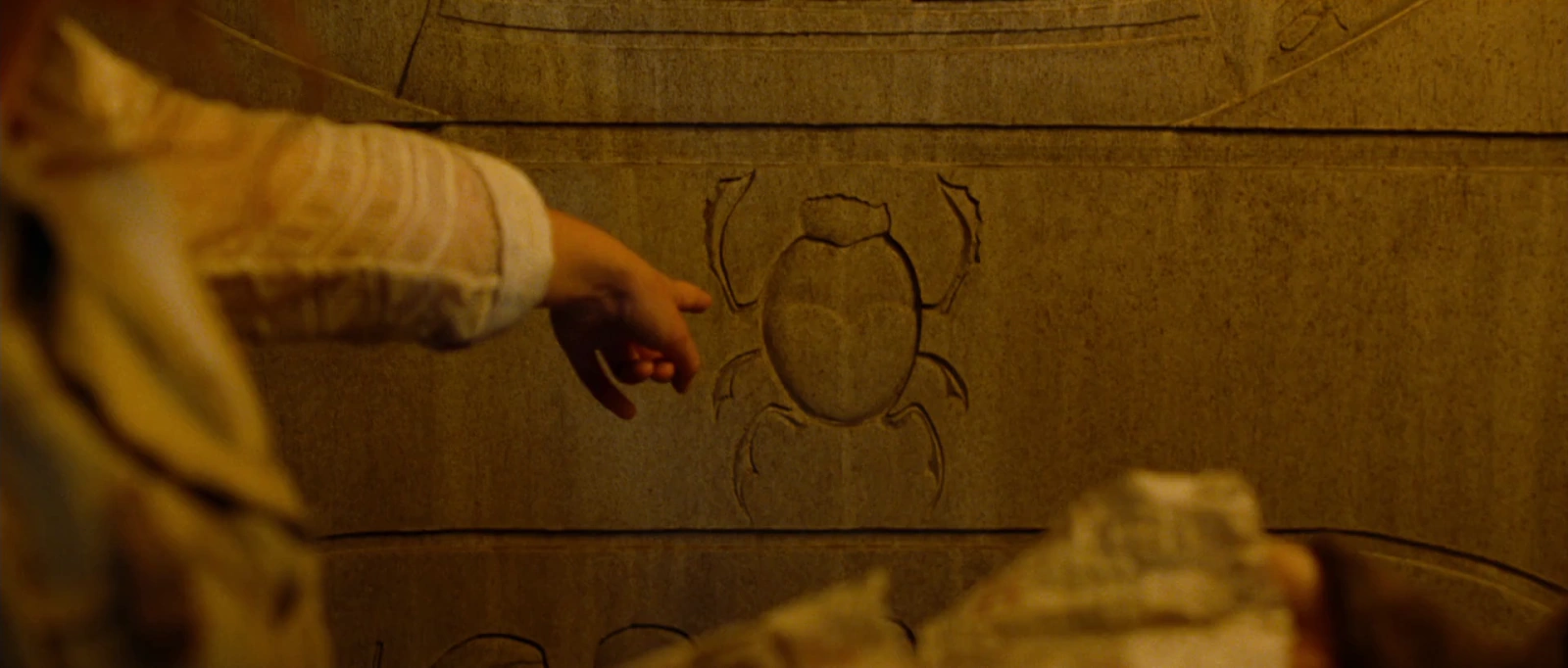 The Extraordinary Adventures of Adèle Blanc-Sec screenshot 1