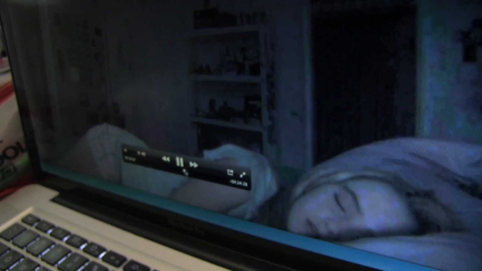Paranormal Activity 4 screenshot 5