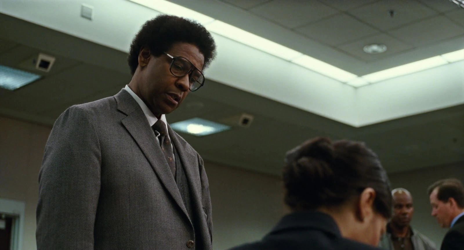 Roman J. Israel, Esq. screenshot 1