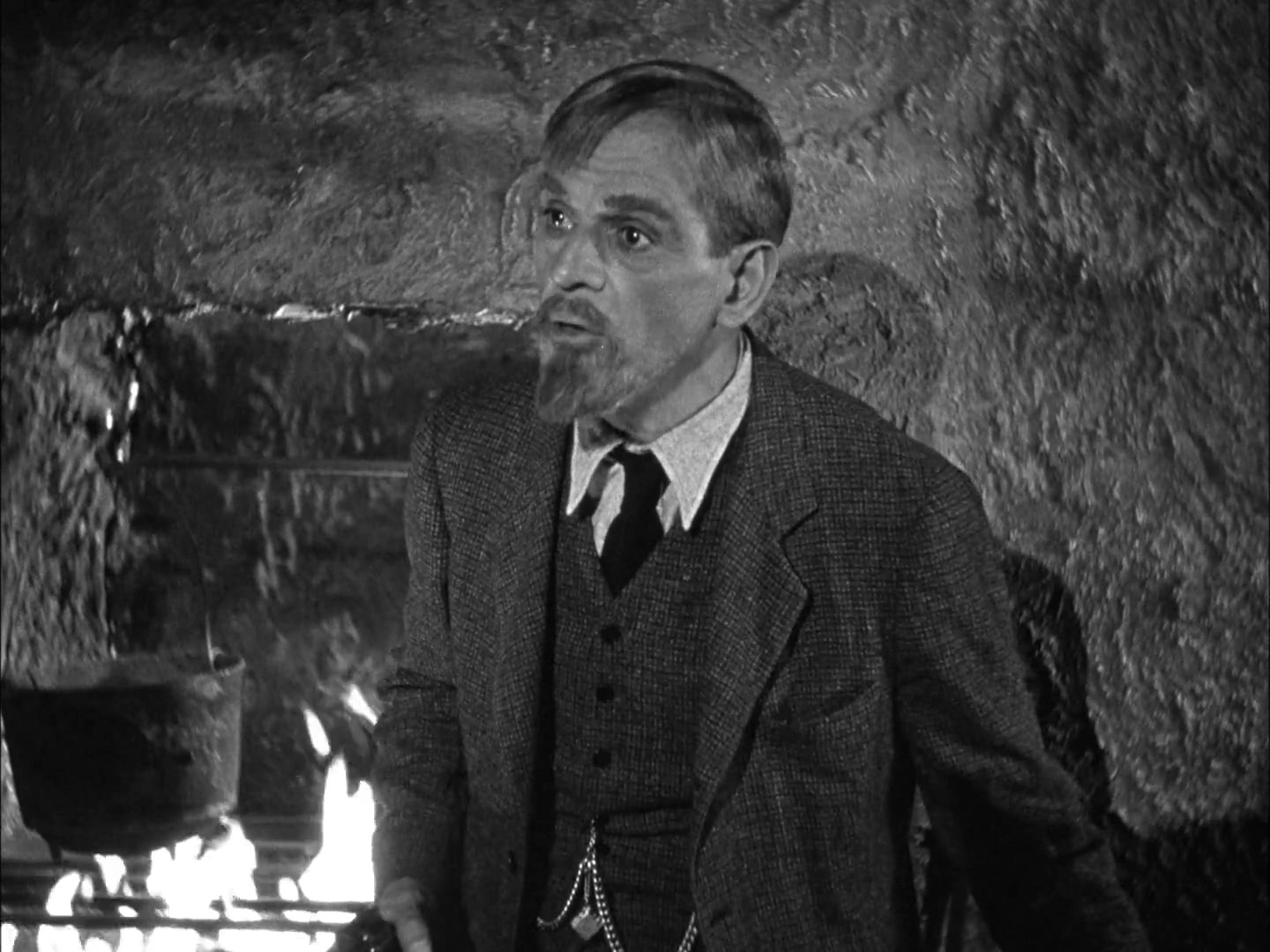 The Man with Nine Lives screenshot 2