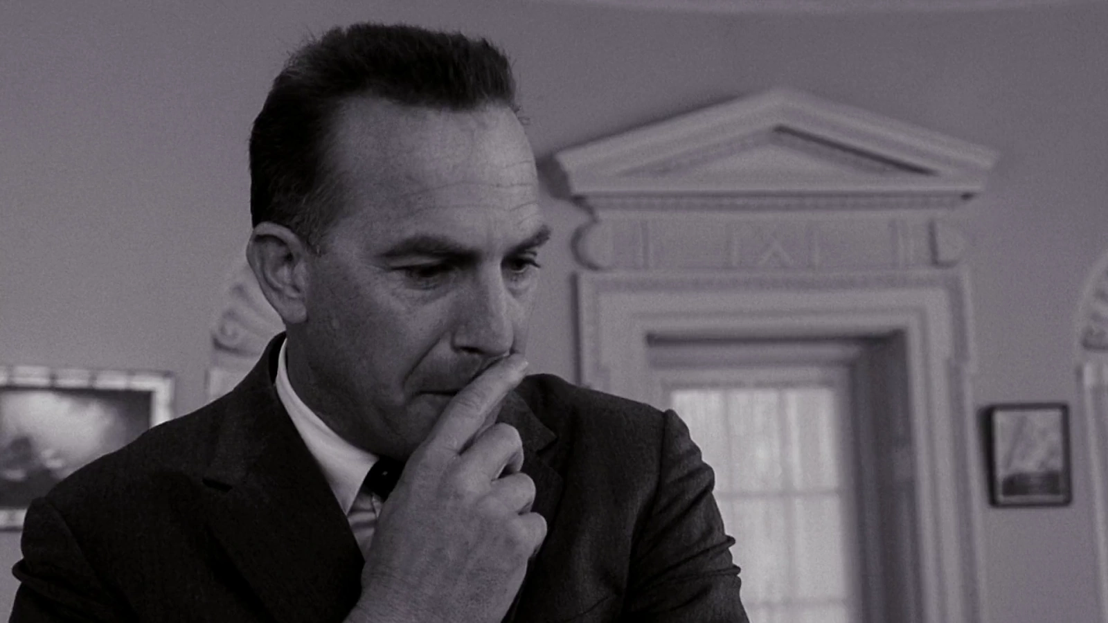 Thirteen Days screenshot 2