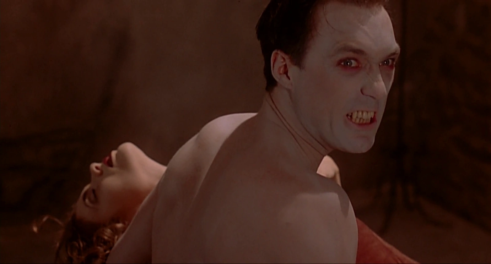 Embrace of the Vampire screenshot 5