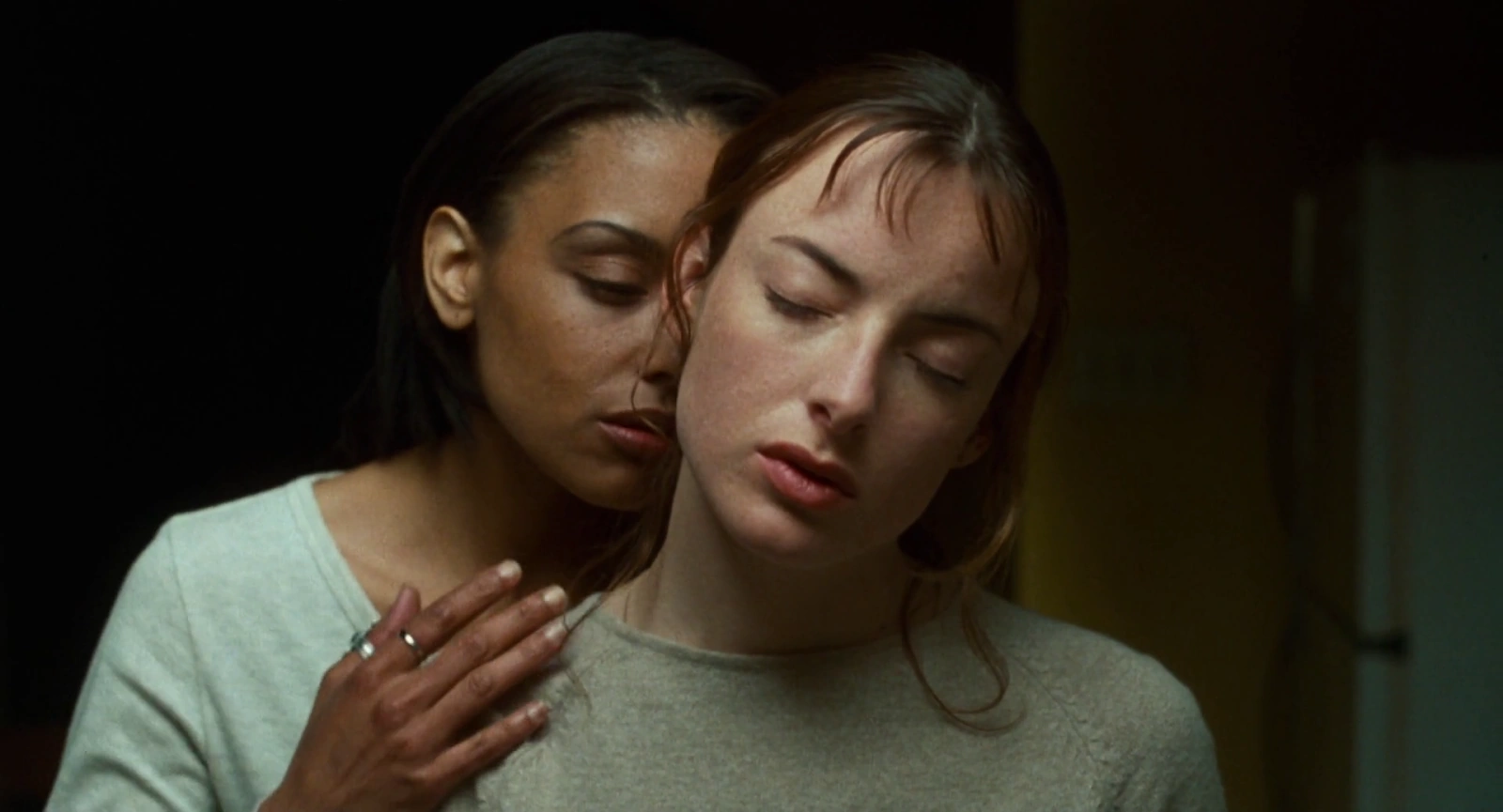 When Night Is Falling screenshot 3