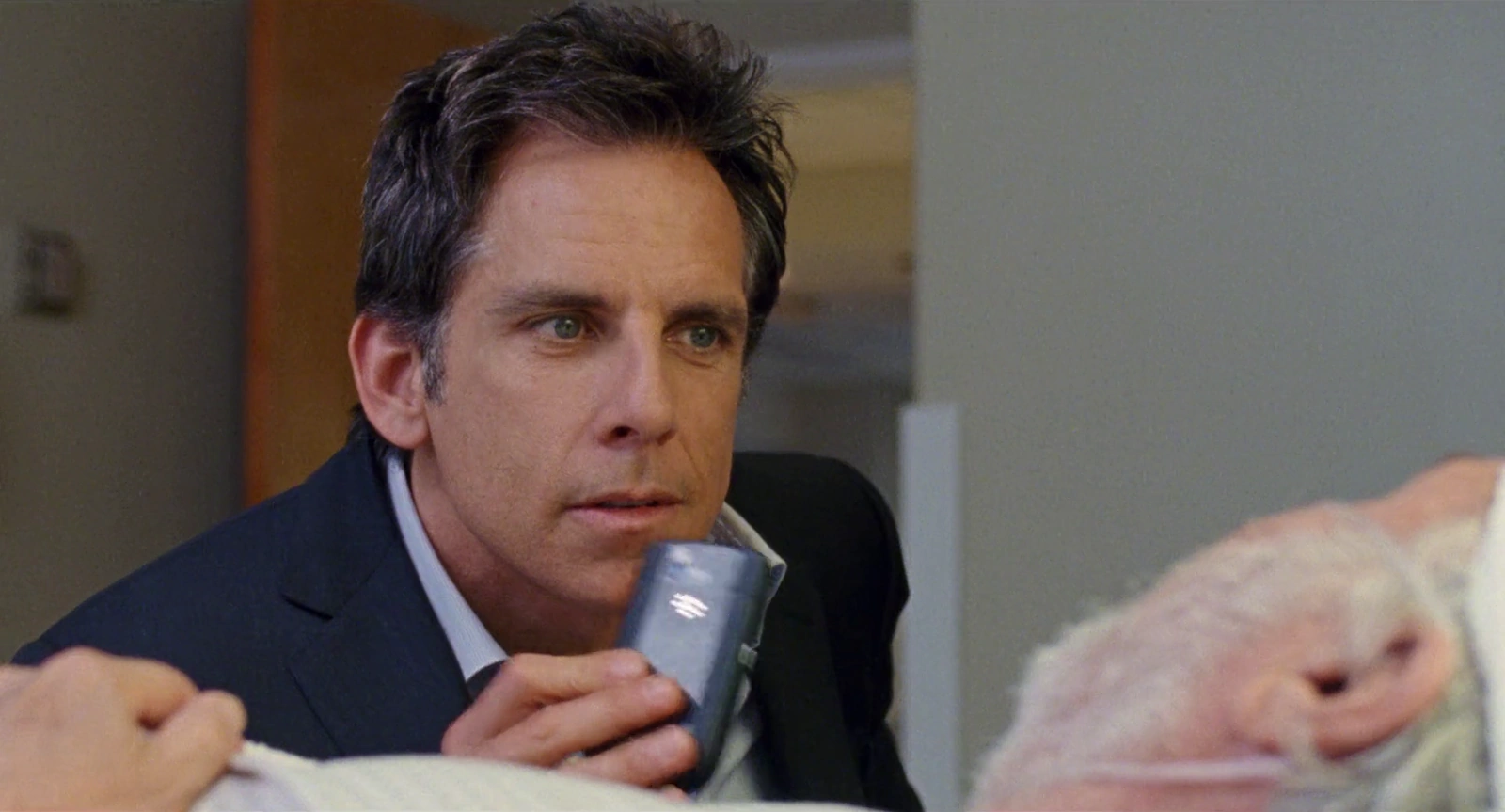 The Meyerowitz Stories (New and Selected) screenshot 1
