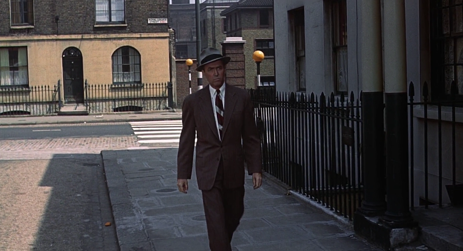The Man Who Knew Too Much screenshot 1