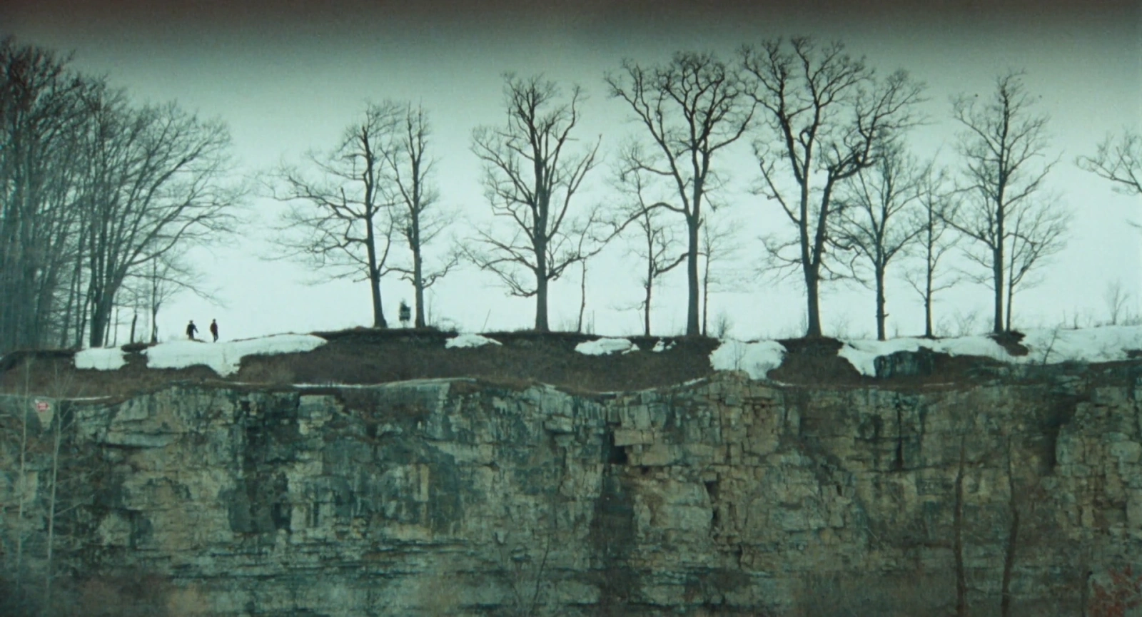 When Night Is Falling screenshot 2