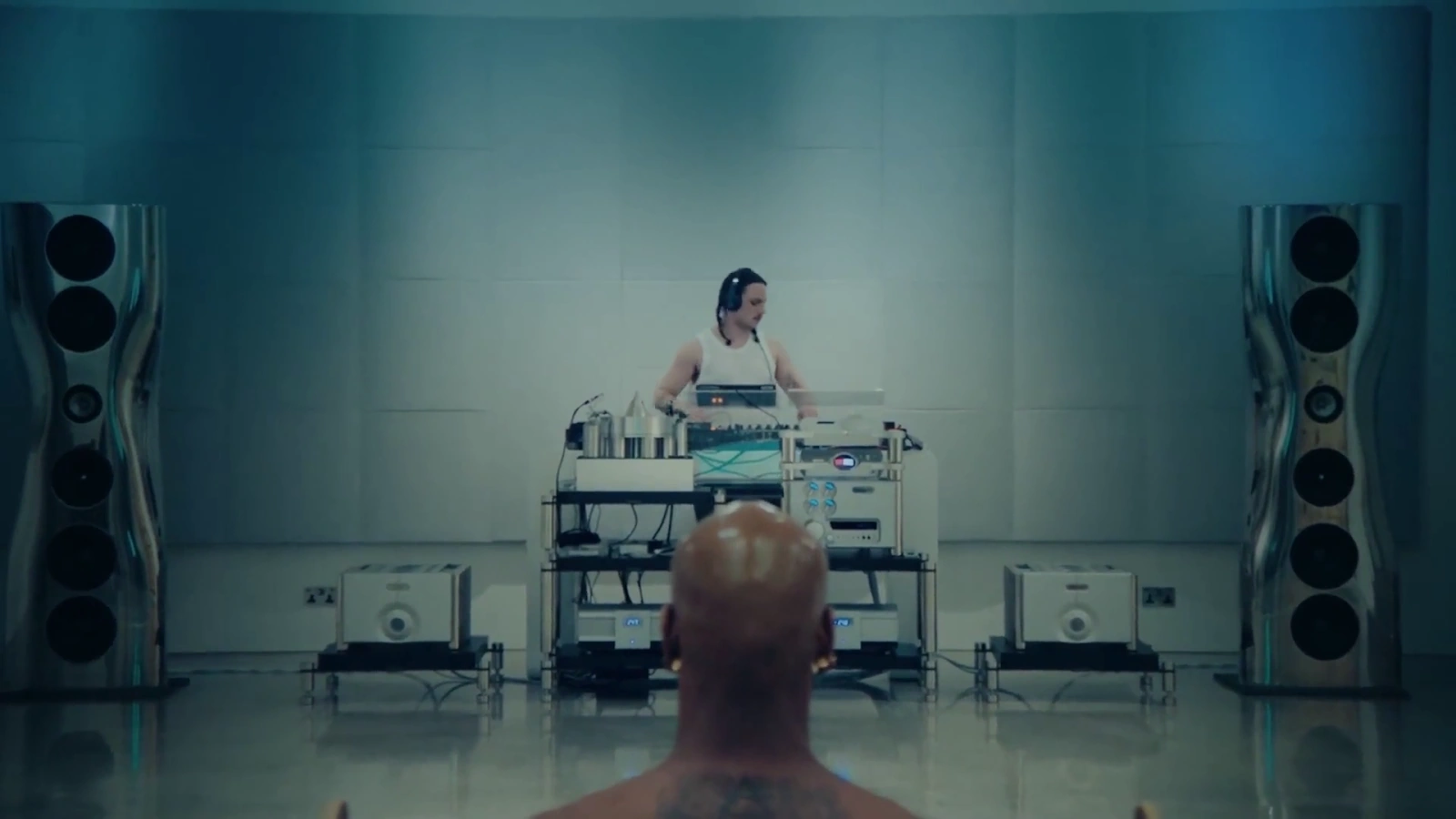 The Visitor screenshot 3