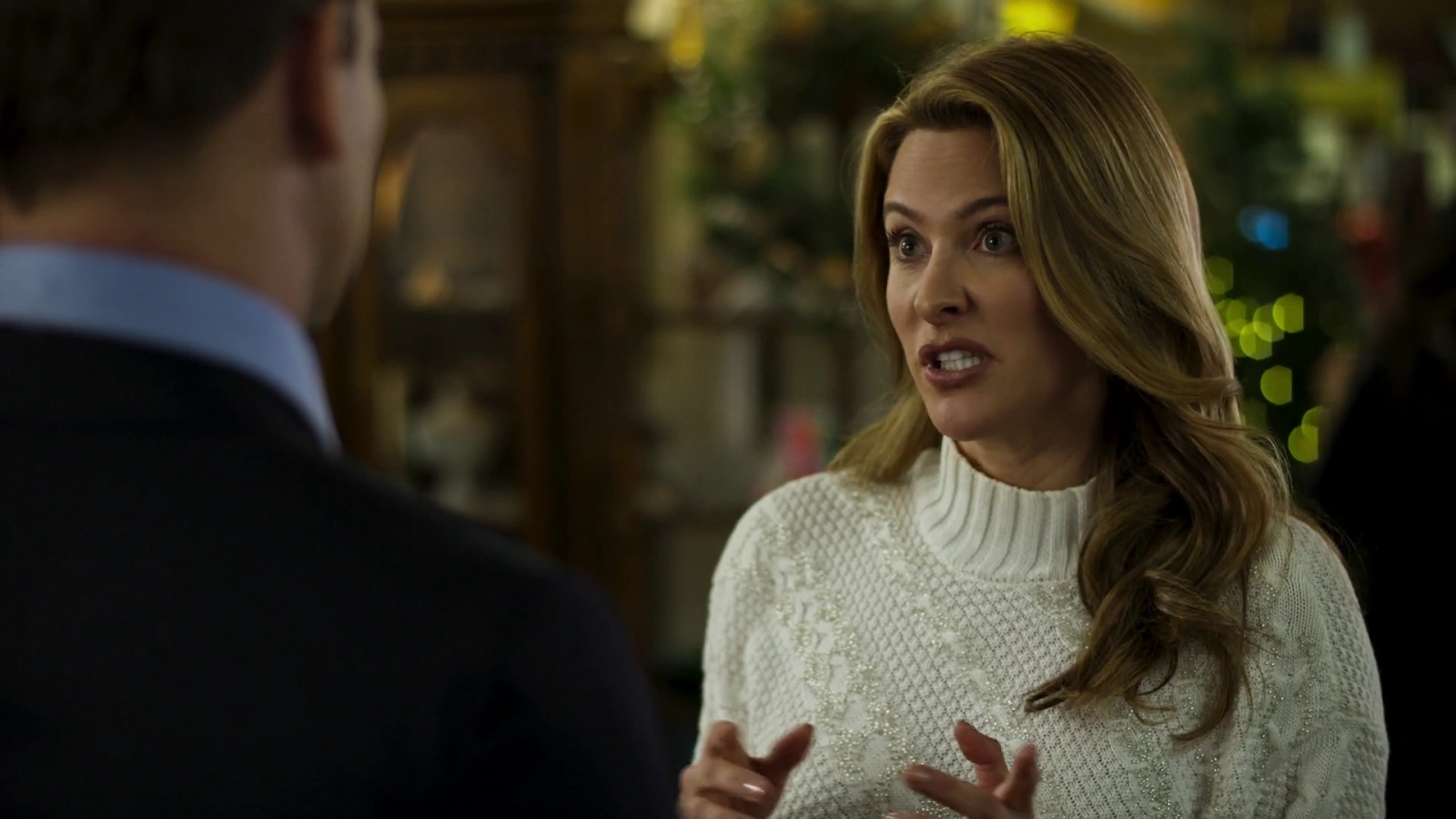 Christmas Wishes & Mistletoe Kisses screenshot 2