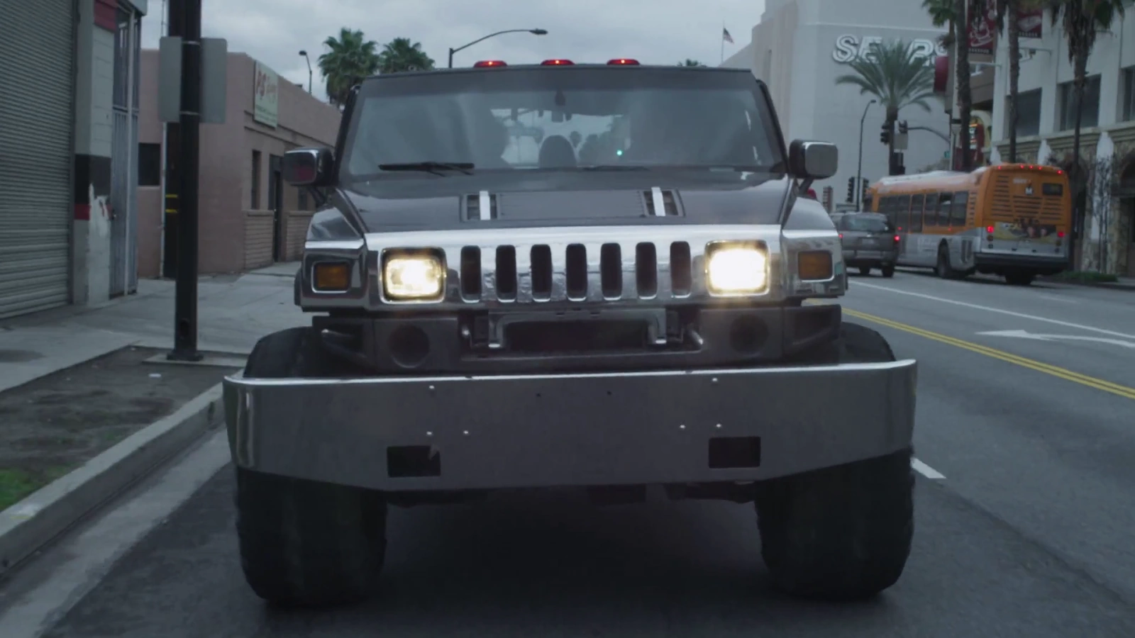 Sharknado screenshot 1