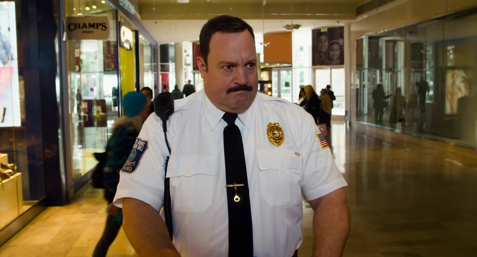Paul Blart: Mall Cop 2 screenshot 1