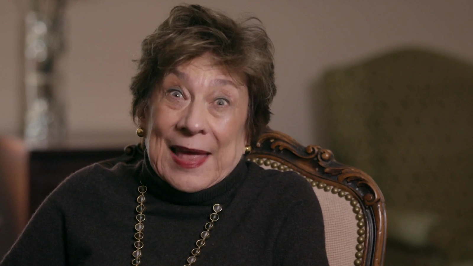 Queen of the Deuce screenshot 1