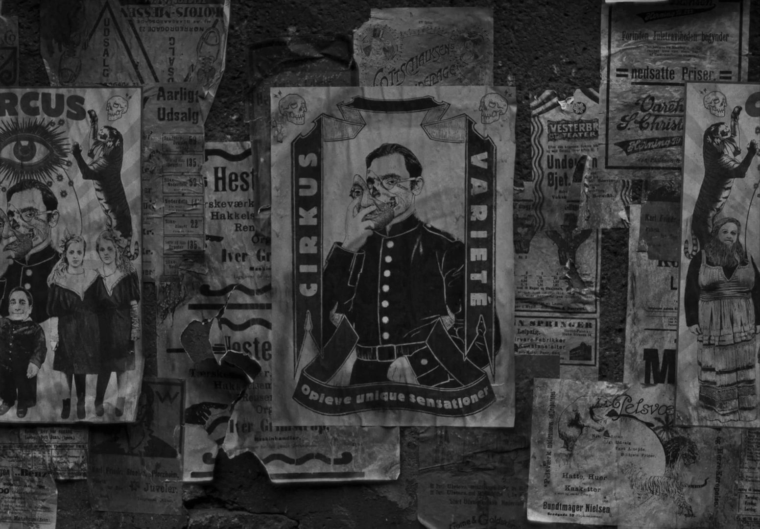 The Girl with the Needle screenshot 5