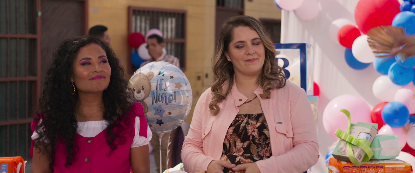 Now There's 3 of Us? Sí, Mi Amor. screenshot 1
