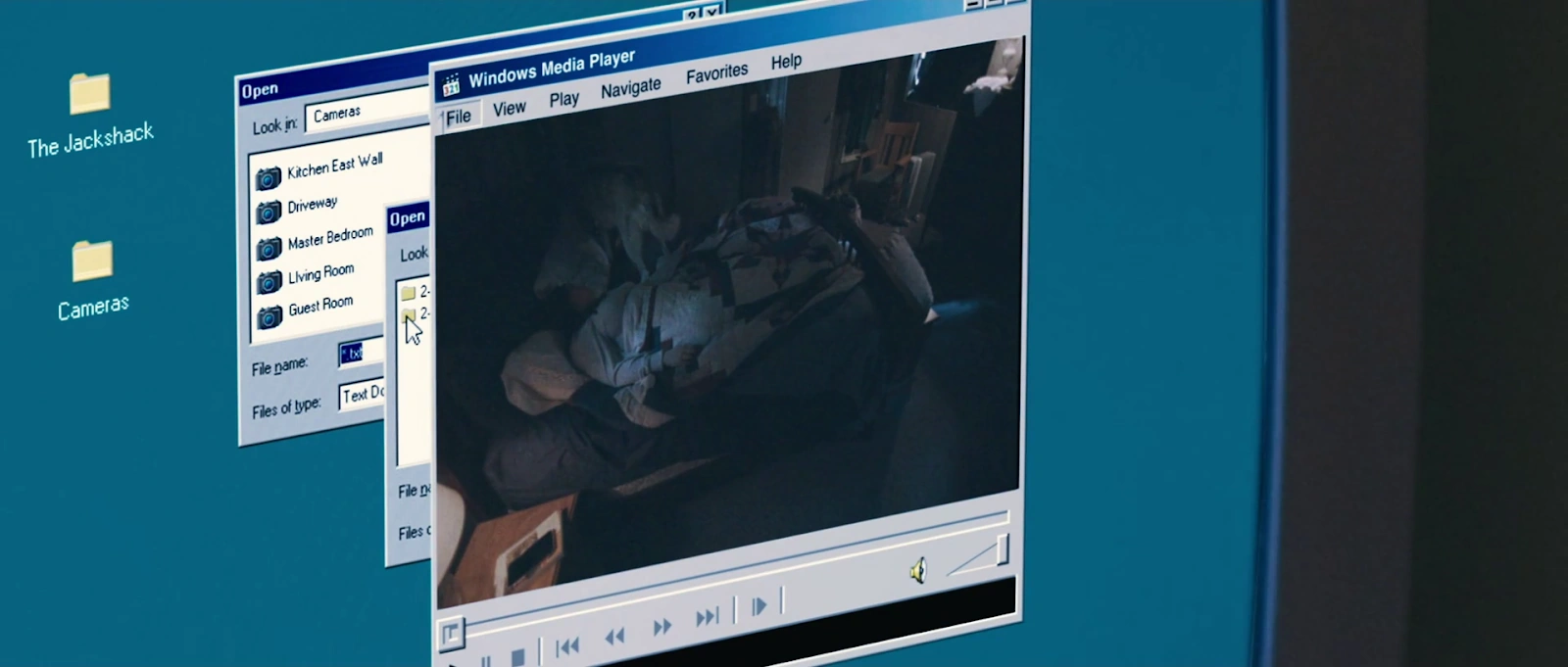 Stranger in the Woods screenshot 1