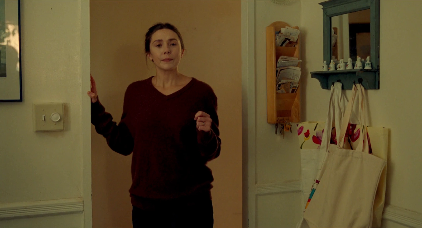 His Three Daughters screenshot 2