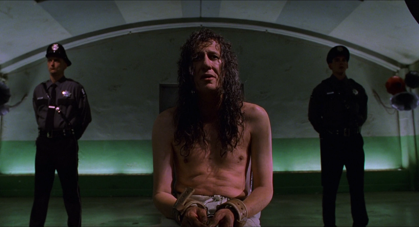 Mystery Men screenshot 2